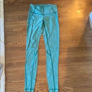 Lululemon leggings
